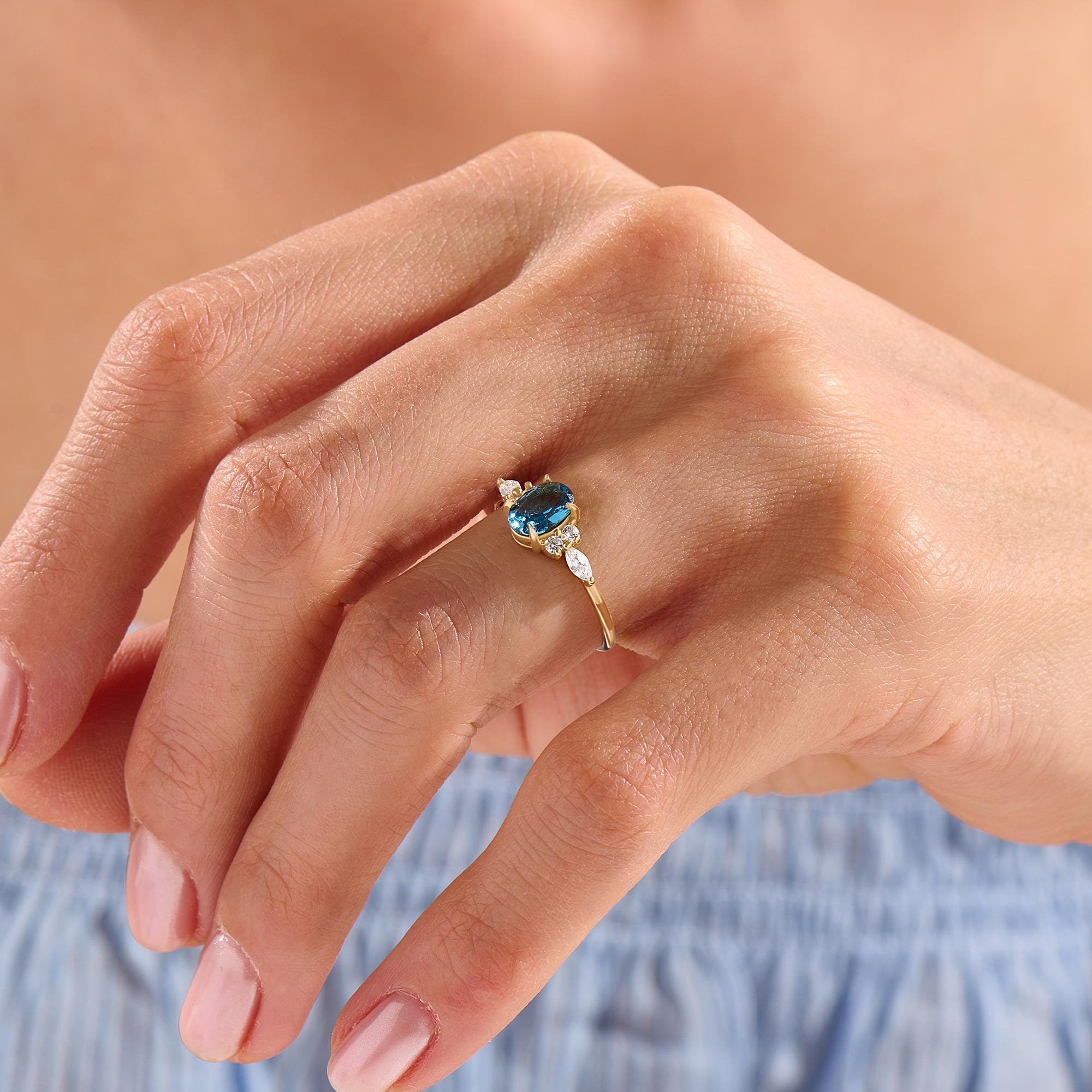 Oval Blue Sapphire Engagement Ring 14K Solid Gold Vintage Solitaire Band Jewelry Women